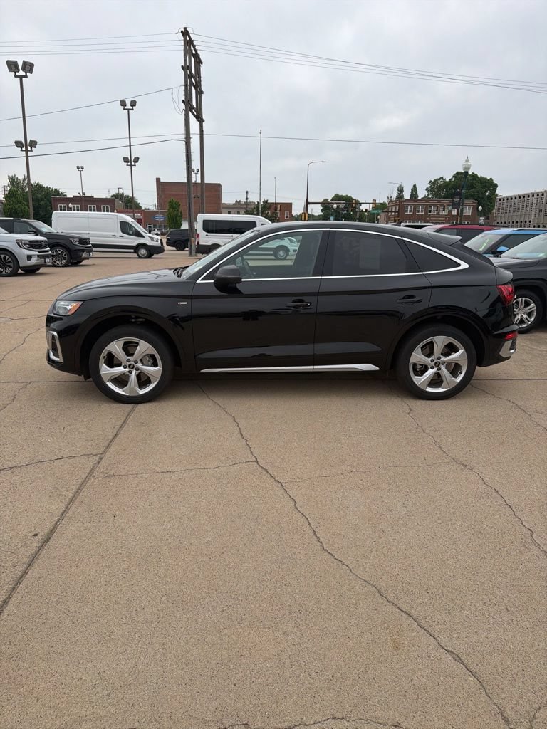 Used 2023 Audi Q5 2.0T Premium Plus w/ Premium Plus Package AWD/4WD image 5