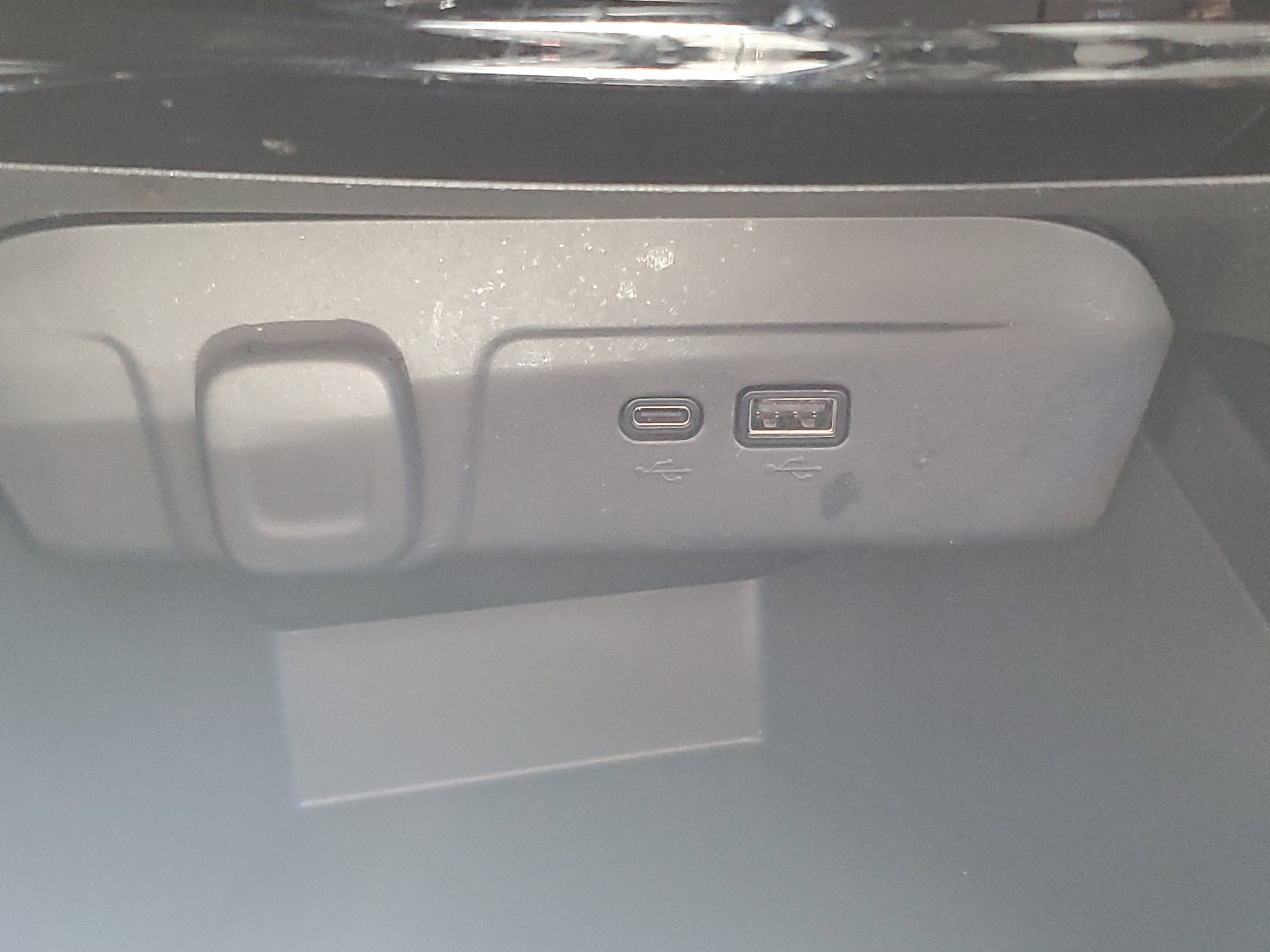 Used 2024 Chevrolet Trax LT w/ Driver Confidence Package FWD image 27