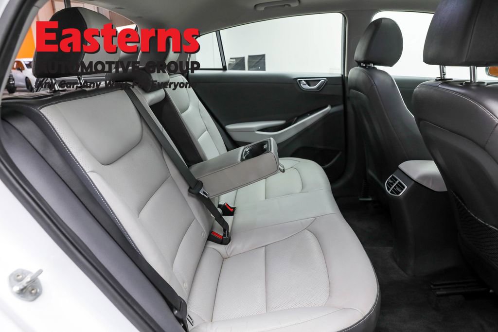 Used 2022 Hyundai Ioniq Limited image 24
