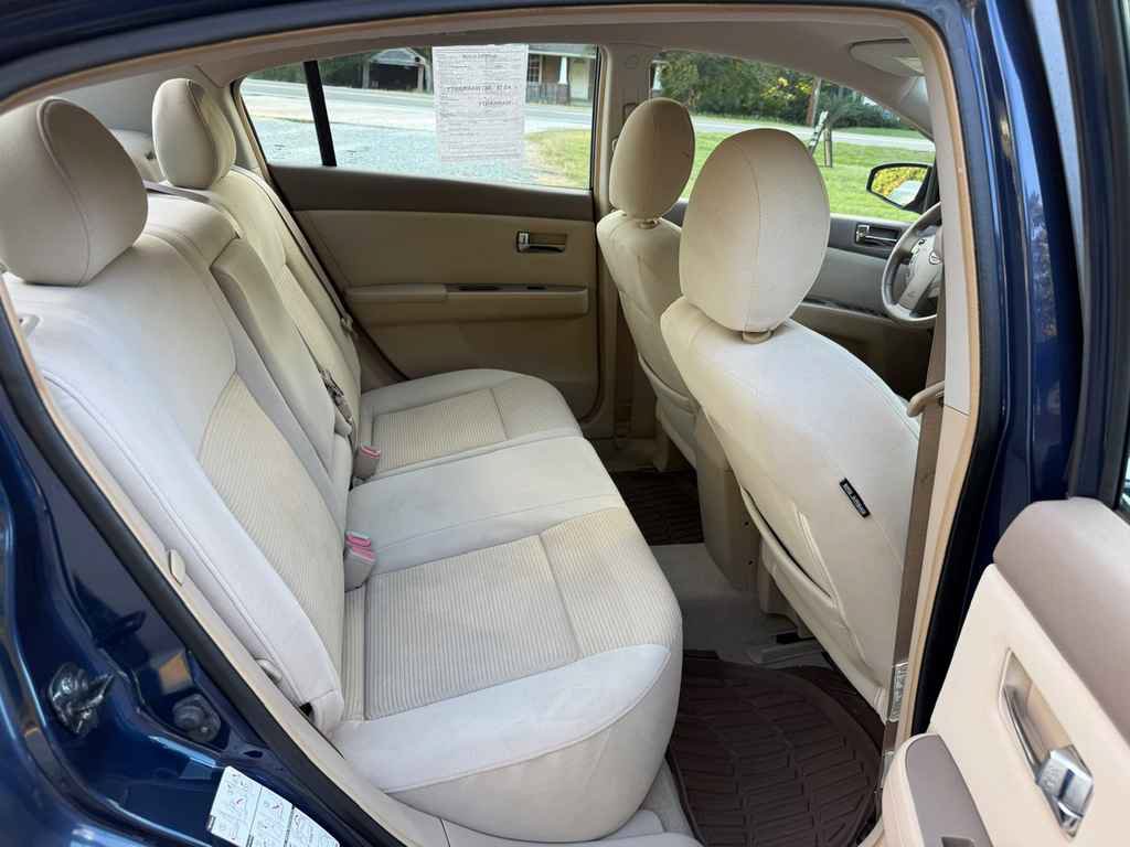 Used 2010 Nissan Sentra 2.0 SL FWD image 10