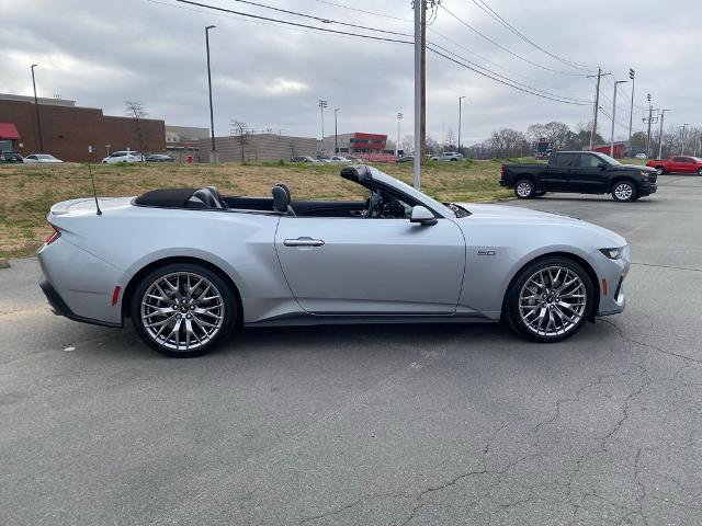 Used 2024 Ford Mustang GT Premium image 8