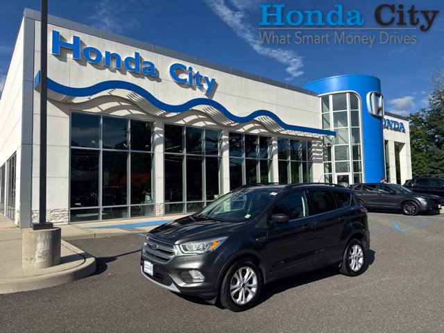 Used 2017 Ford Escape SE w/ SE Leather Comfort Package AWD/4WD 360° Tour