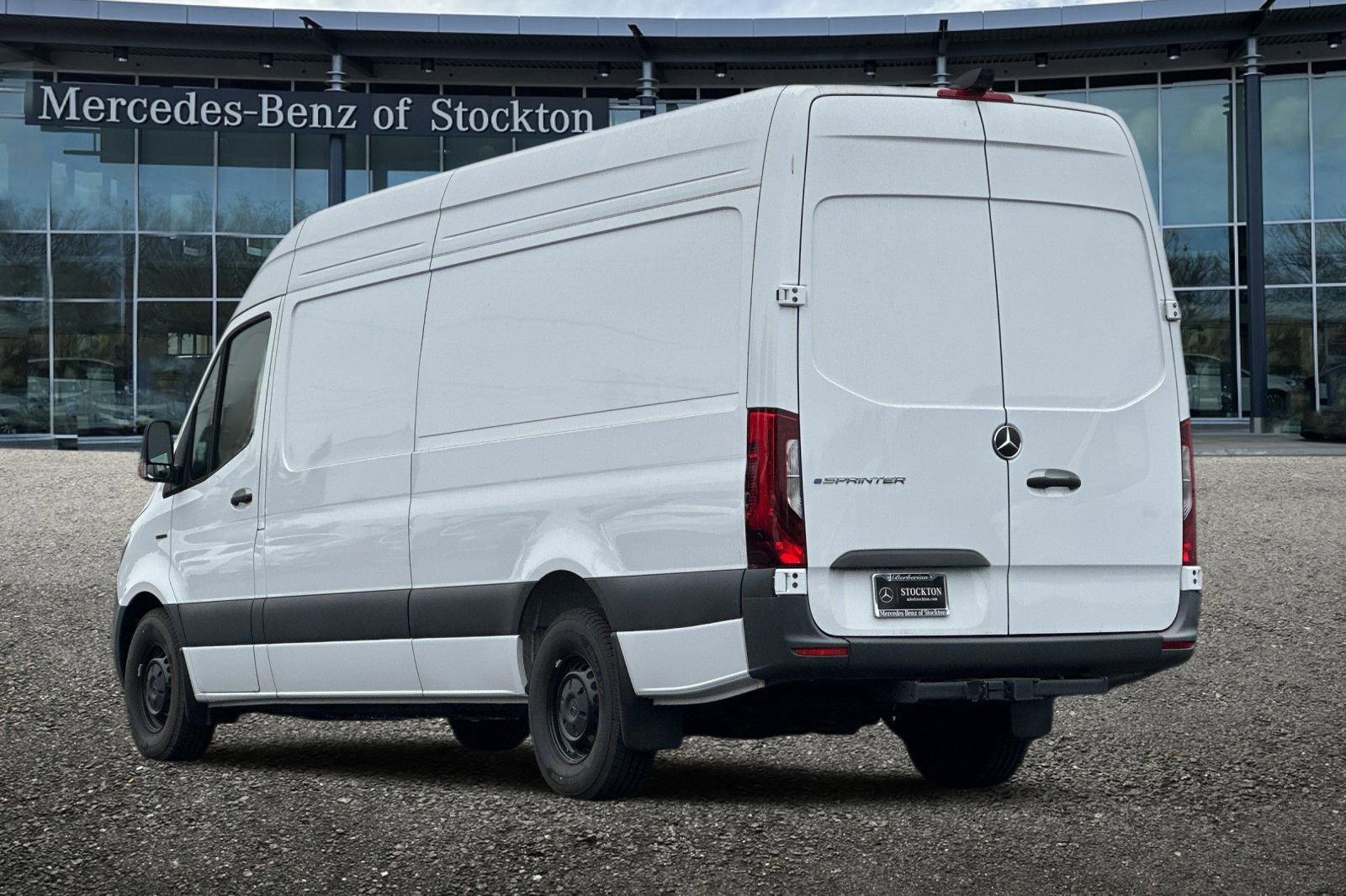 New 2024 Mercedes-Benz eSprinter 170 Cargo image 6