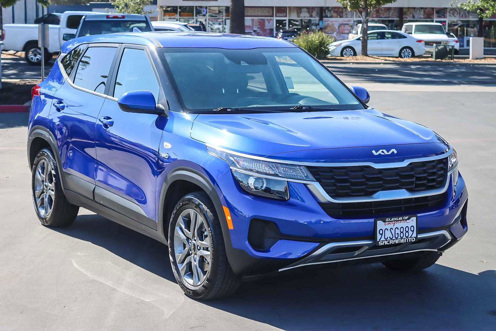 Used 2023 Kia Seltos LX image 5