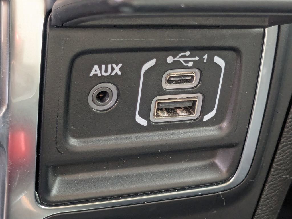 Used 2021 Jeep Wrangler Unlimited Rubicon image 7