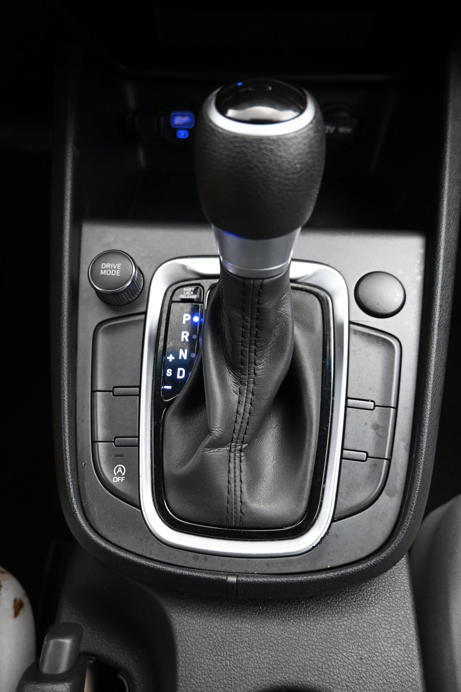 Certified 2022 Hyundai Kona SE image 19