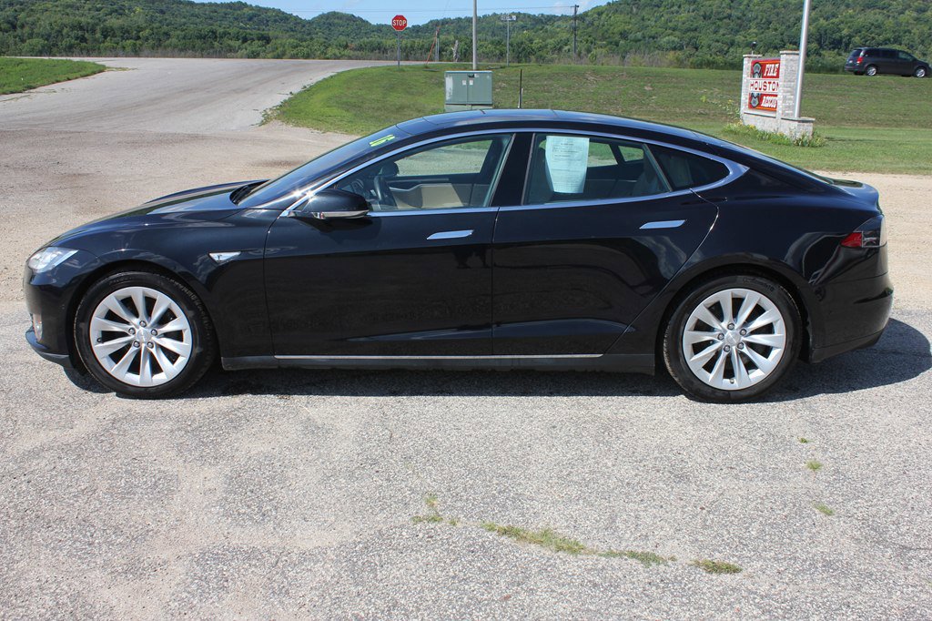 Used 2016 Tesla Model S P90D AWD/4WD image 8