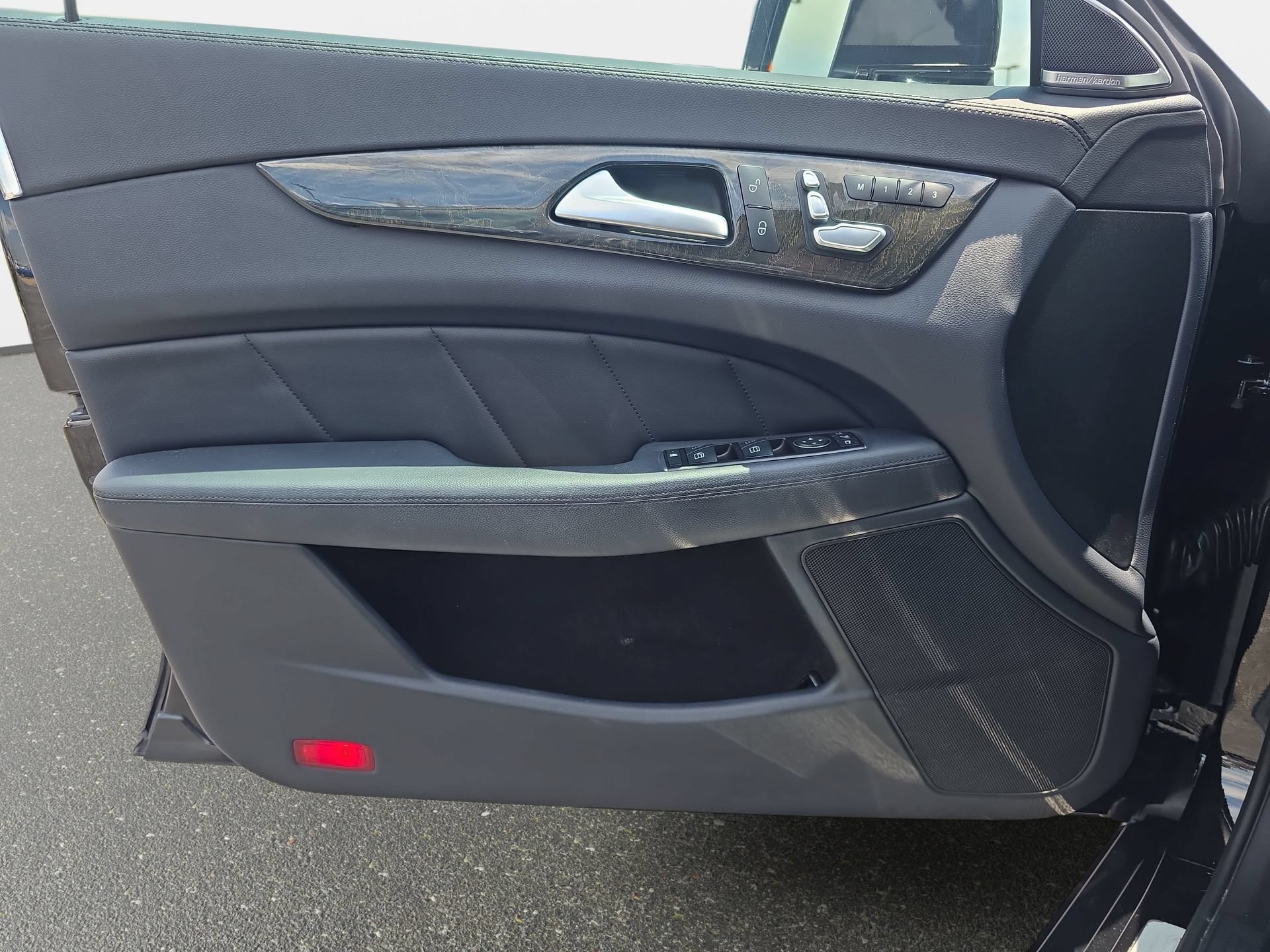 Used 2016 Mercedes-Benz CLS 400 image 26