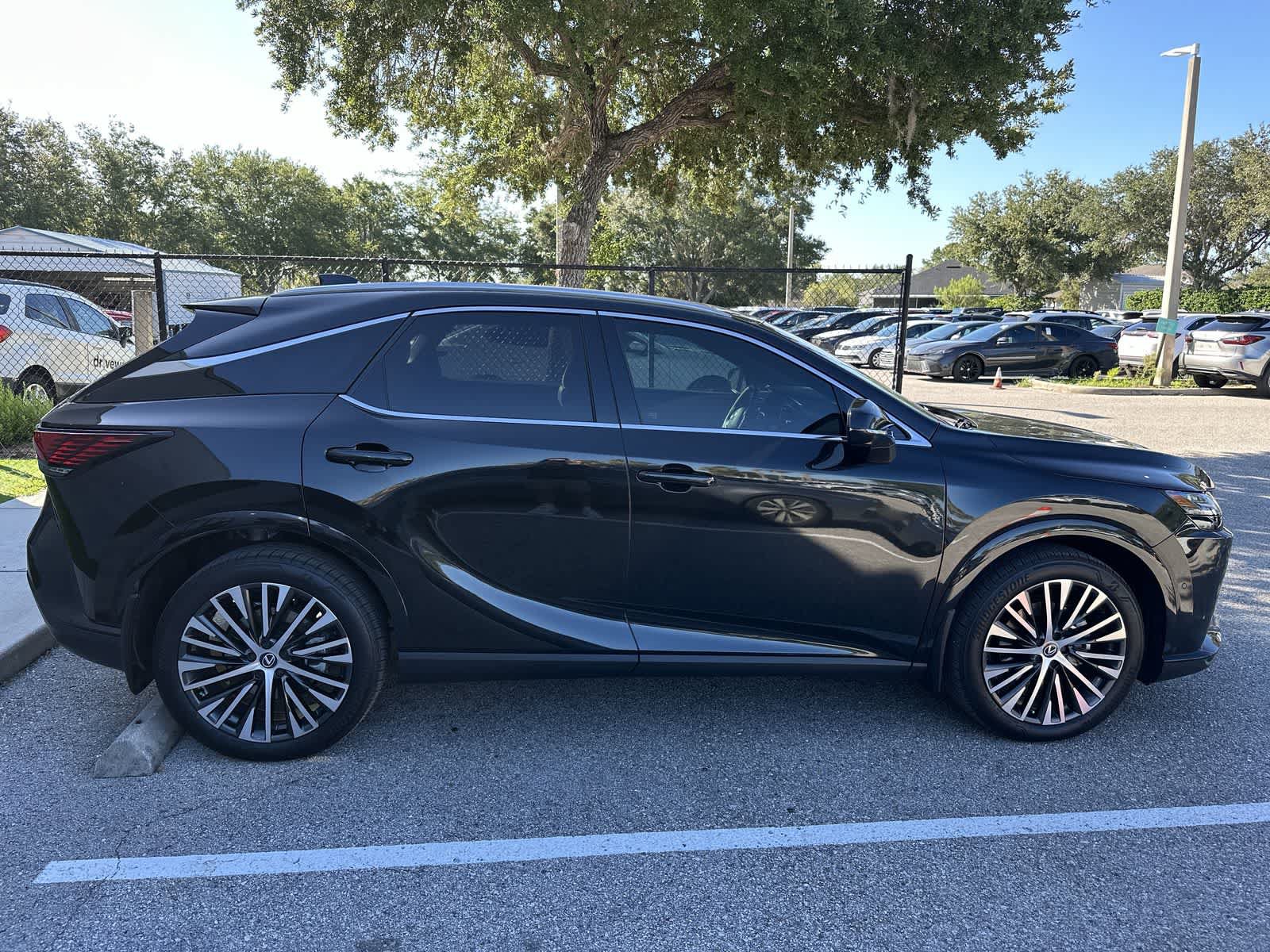 Used 2024 Lexus RX 350 w/ Convenience Package AWD/4WD image 10