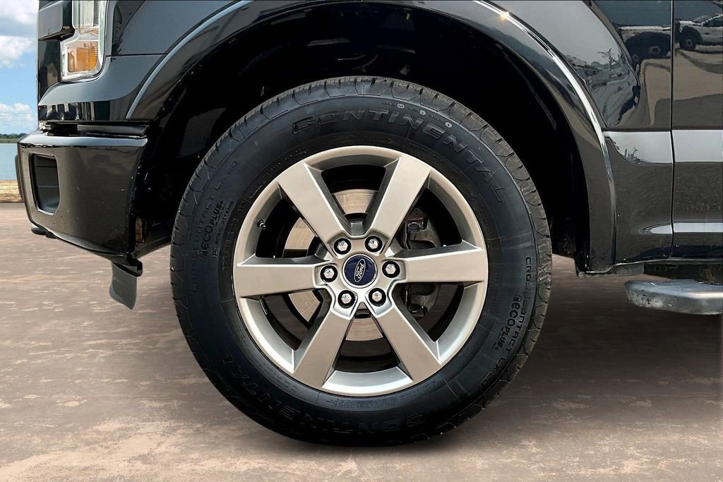 Used 2016 Ford F150 XLT w/ Equipment Group 302A Luxury image 36