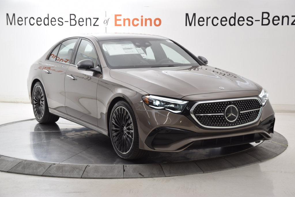 New 2026 Mercedes-Benz E 450 4MATIC Sedan image 8