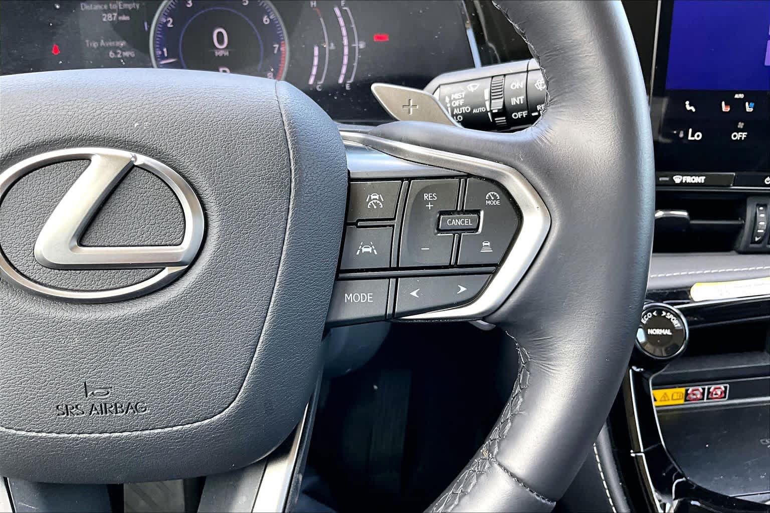 Certified 2025 Lexus NX 250 FWD w/ Premium Package image 25