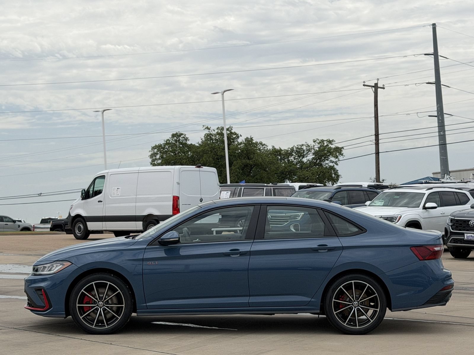 New 2026 Volkswagen Jetta GLI Autobahn FWD image 7