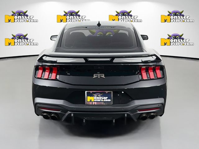Used 2026 Ford Mustang GT Premium w/ GT Performance Package RWD image 6