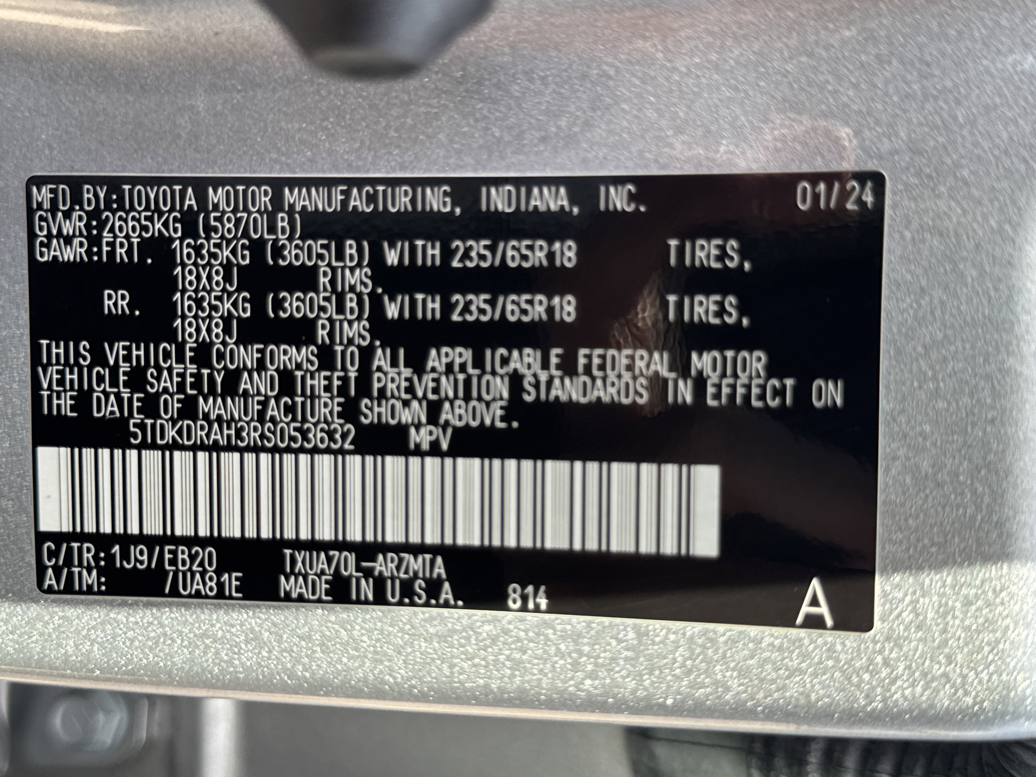 Used 2024 Toyota Highlander LE image 43