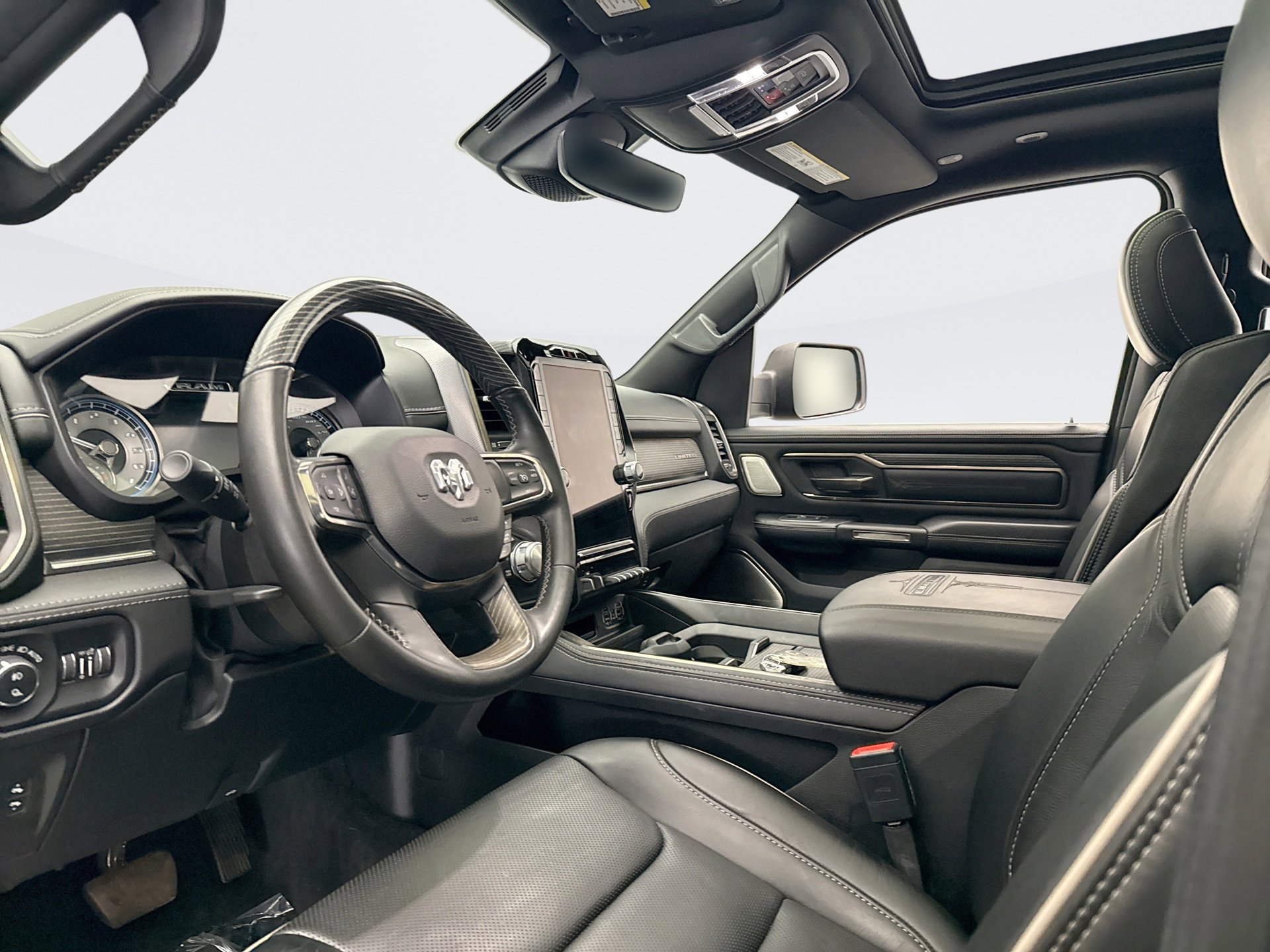 Used 2021 RAM 1500 Limited w/ Night Edition image 10