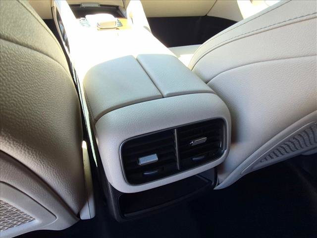Used 2025 Mercedes-Benz GLE 450 4MATIC image 18