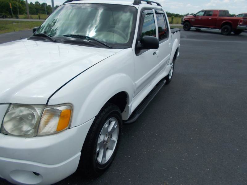 Used 2004 Ford Explorer Sport Trac XLT RWD image 8