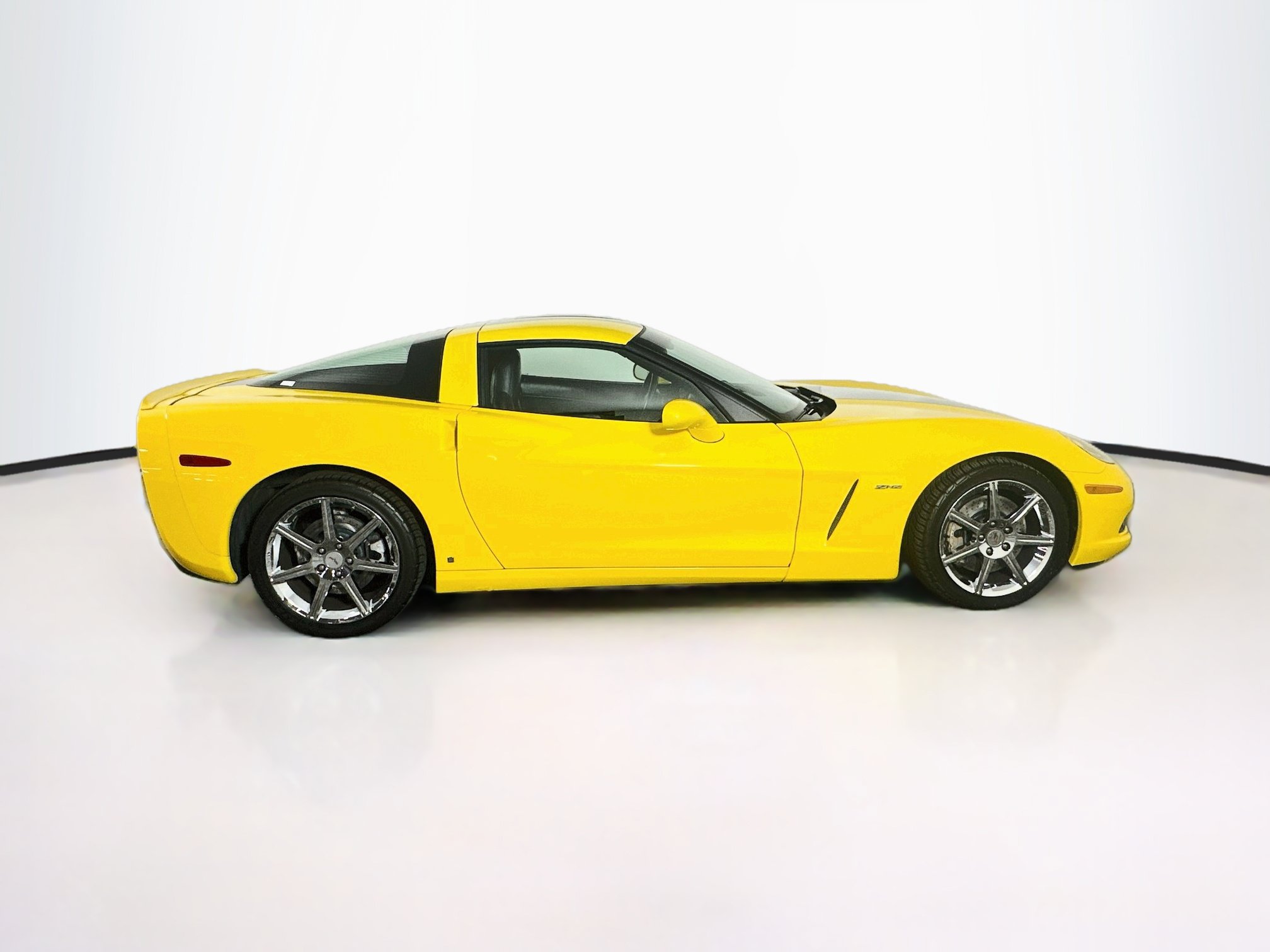 Used 2008 Chevrolet Corvette Coupe RWD image 10