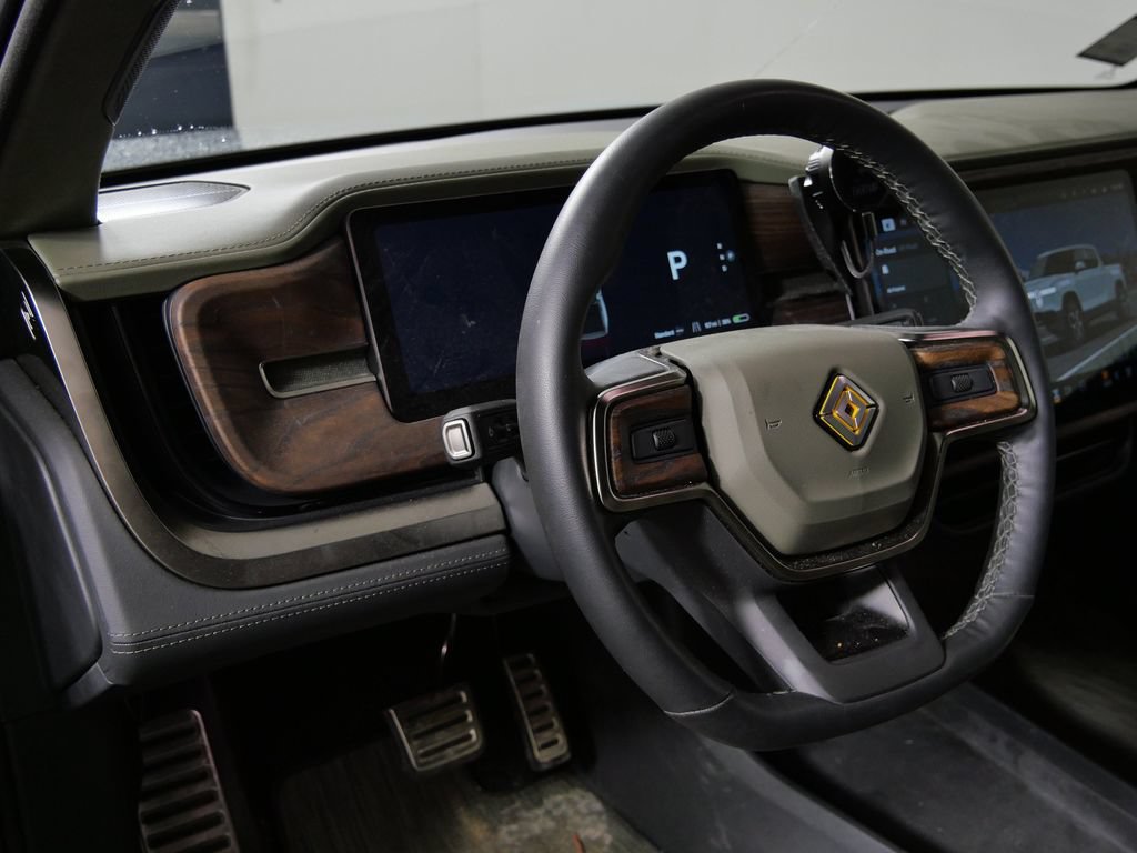 Used 2023 Rivian R1T Adventure Dual AWD/4WD image 14
