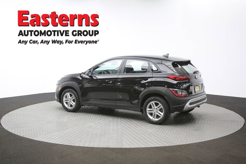 Used 2022 Hyundai Kona SE w/ Winter Weather Package image 61