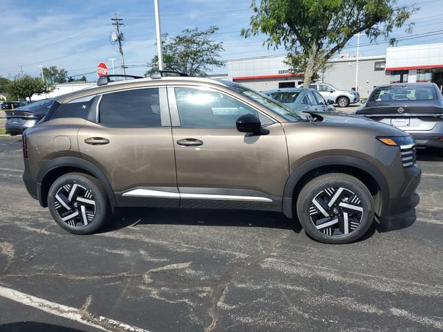 New 2027 Nissan Kicks SV w/ Cold Weather Package FWD image 8