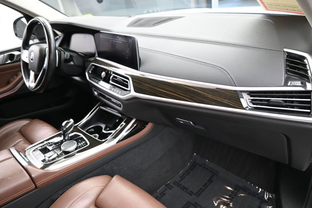 Used 2020 BMW X7 xDrive40i w/ Premium Package AWD/4WD image 52