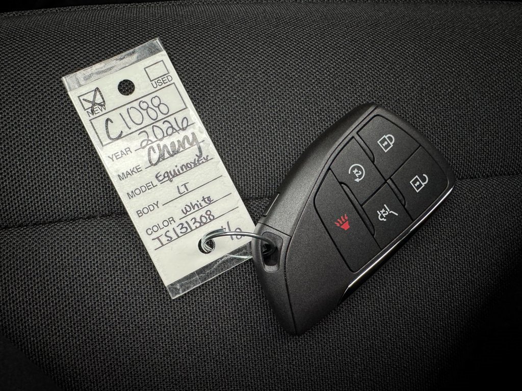 New 2026 Chevrolet Equinox EV LT image 26