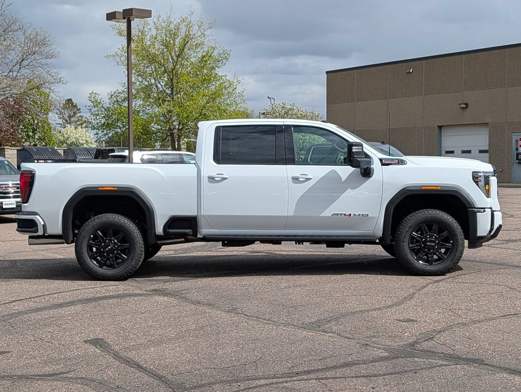 New 2026 GMC Sierra 3500 AT4 w/ AT4 Premium Plus Package AWD/4WD image 19