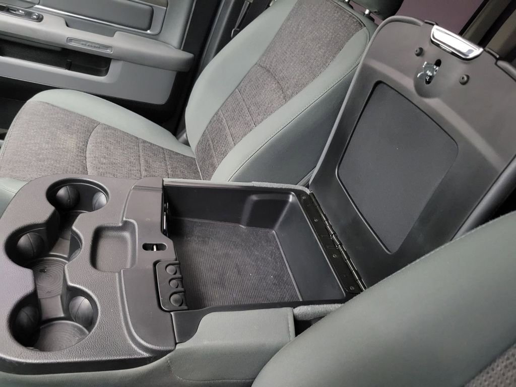 Used 2015 RAM 1500 Big Horn image 25