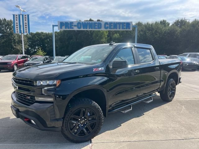 Used 2021 Chevrolet Silverado 1500 LT Trail Boss w/ Convenience Package II AWD/4WD image 2