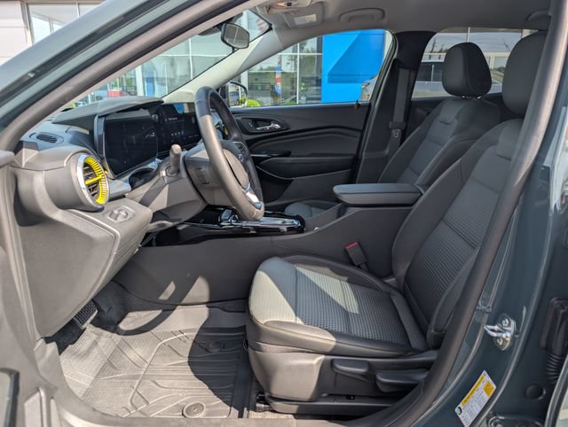 Used 2026 Chevrolet Trax LT w/ Driver Confidence Package FWD image 10