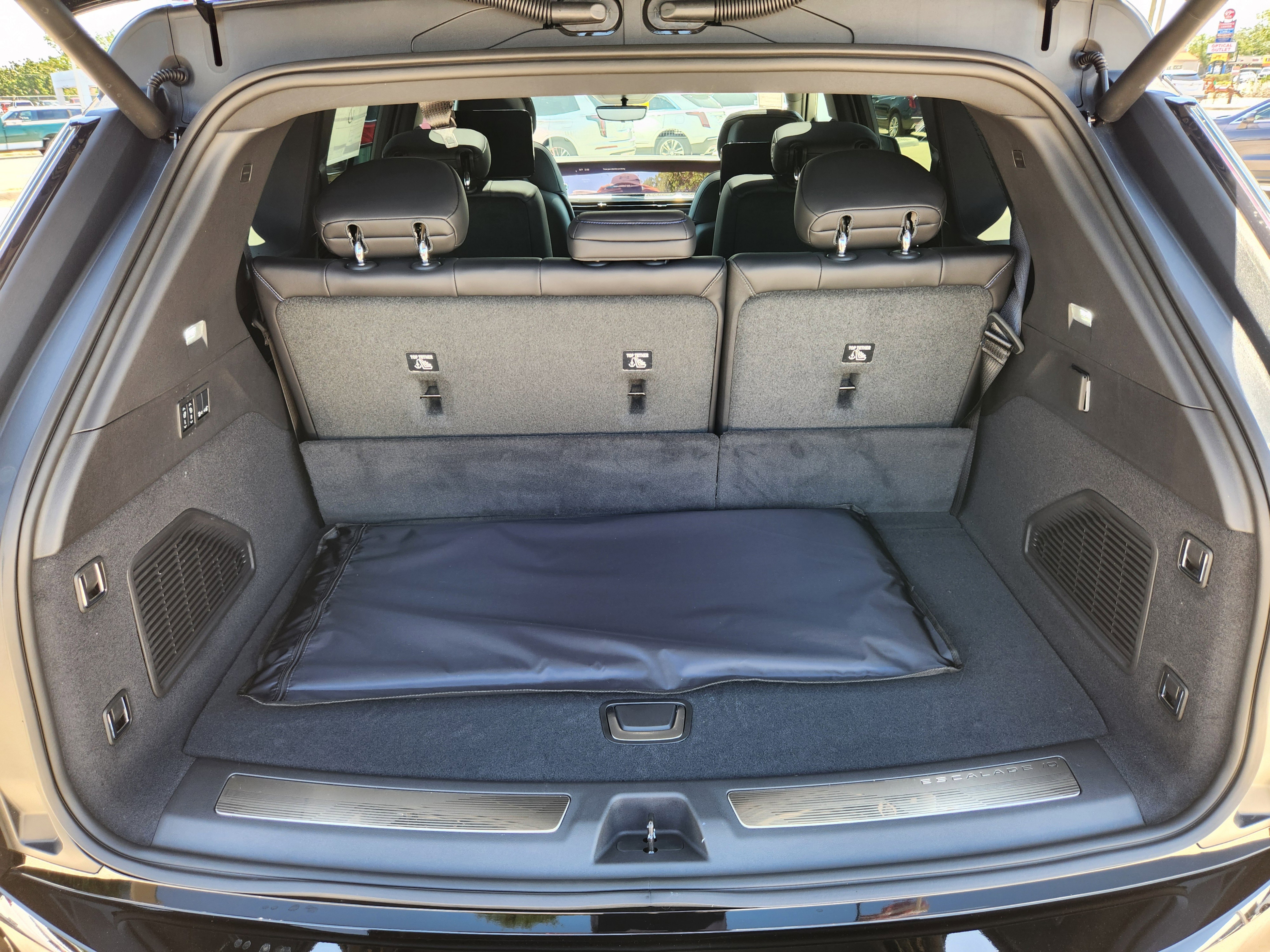 New 2025 Cadillac Escalade IQ Sport 1 image 12