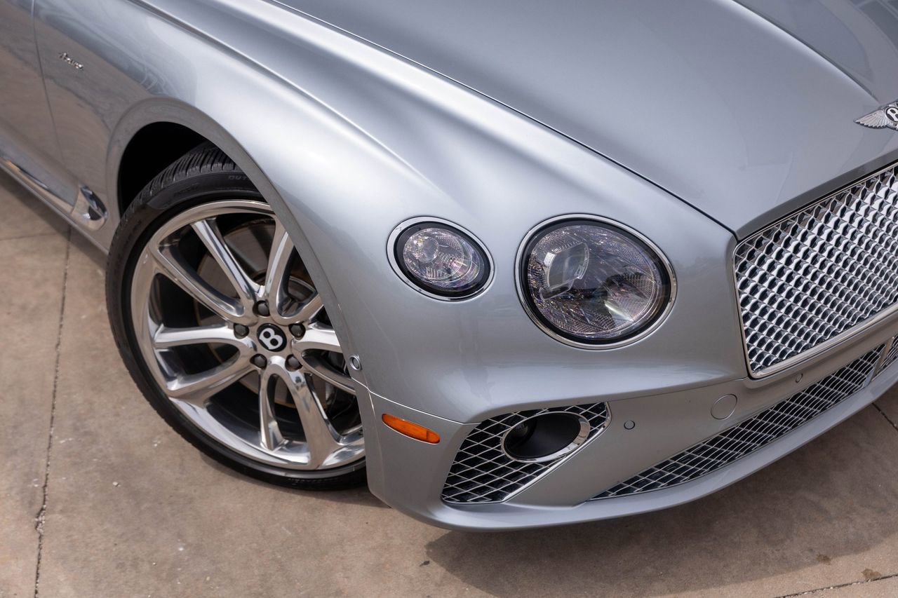 Used 2023 Bentley Continental GT Azure AWD/4WD image 3