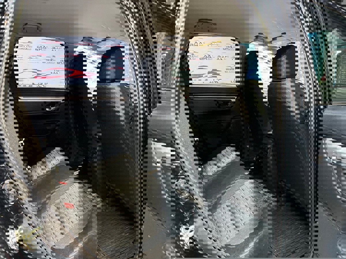 Used 2020 Honda CR-V LX image 34