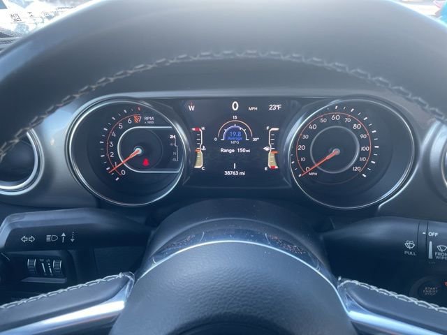 Used 2020 Jeep Gladiator Overland w/ LED Lighting Group image 13
