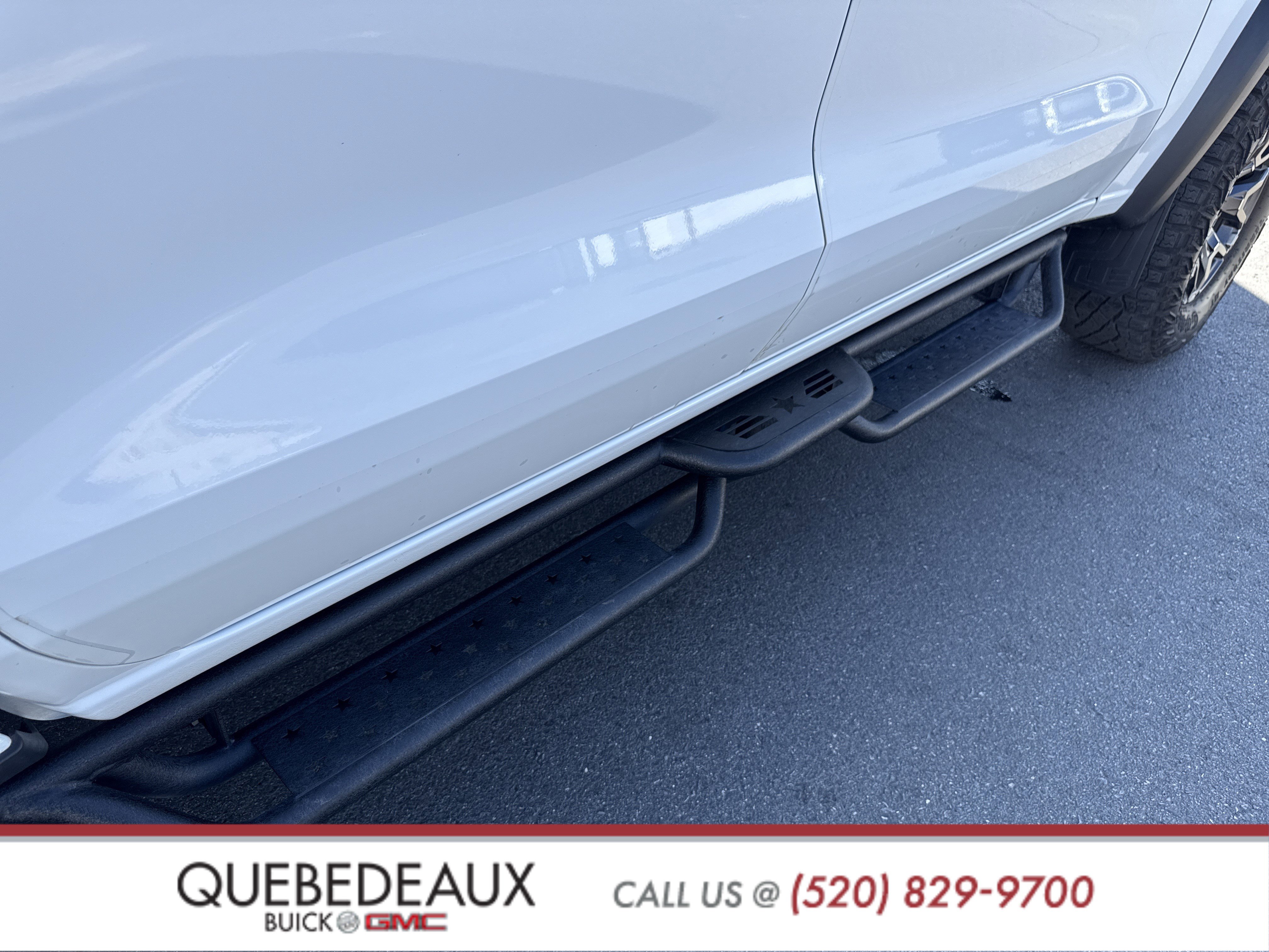 Used 2024 Chevrolet Colorado ZR2 w/ Technology Package image 46