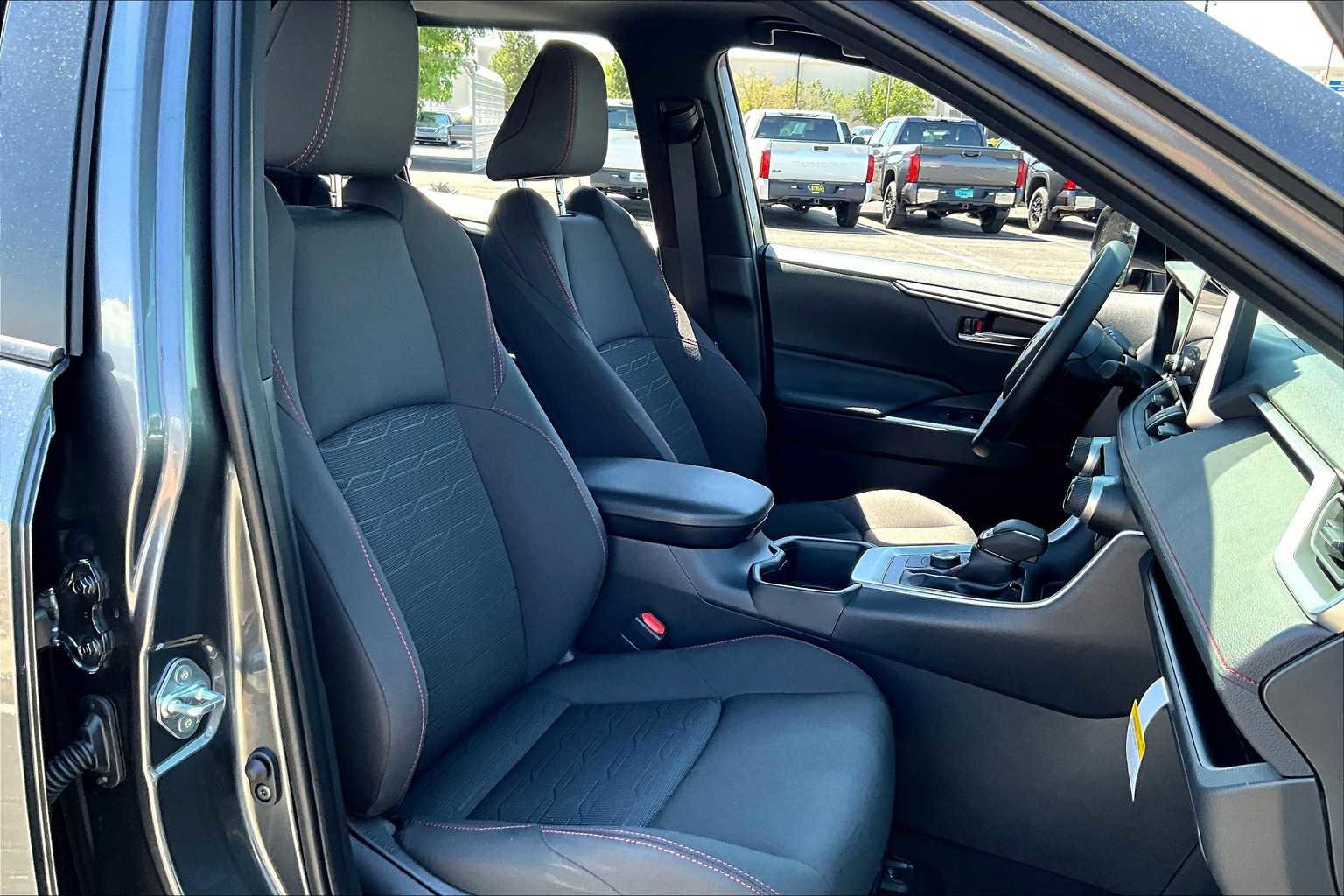 Certified 2025 Toyota RAV4 SE image 7