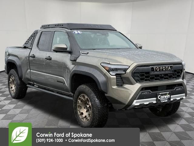 Used 2024 Toyota Tacoma 4x4 Double Cab Hybrid image 1