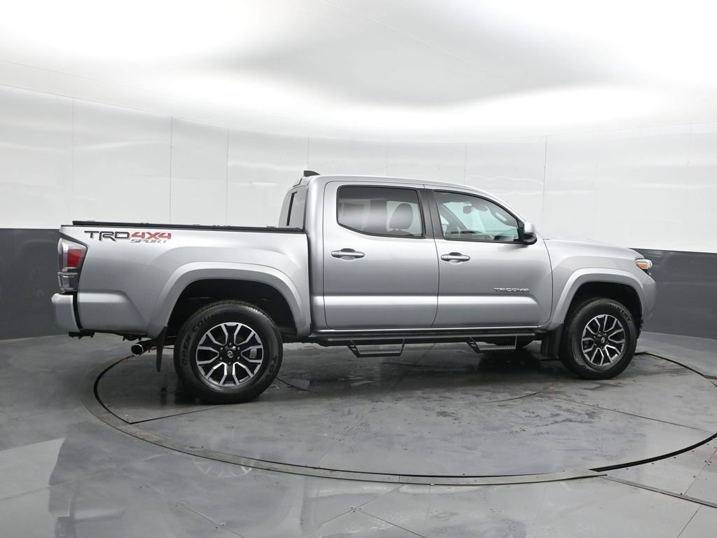Used 2023 Toyota Tacoma TRD Sport image 3
