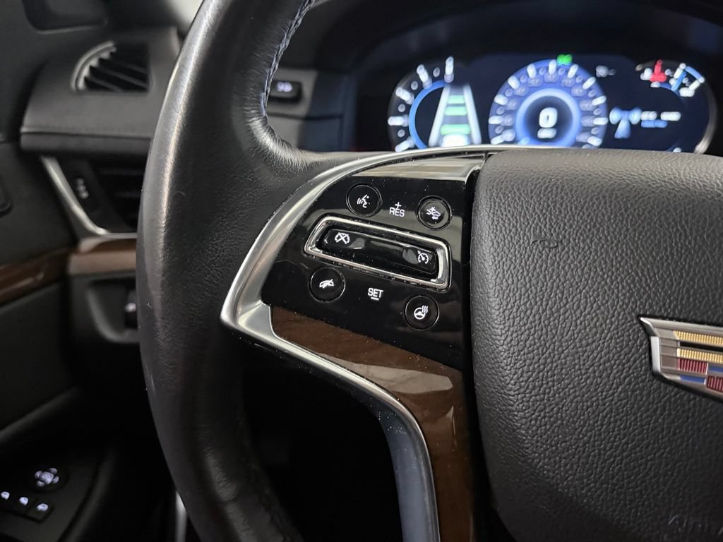 Used 2020 Cadillac Escalade Luxury w/ LPO, Radiant Package AWD/4WD image 25