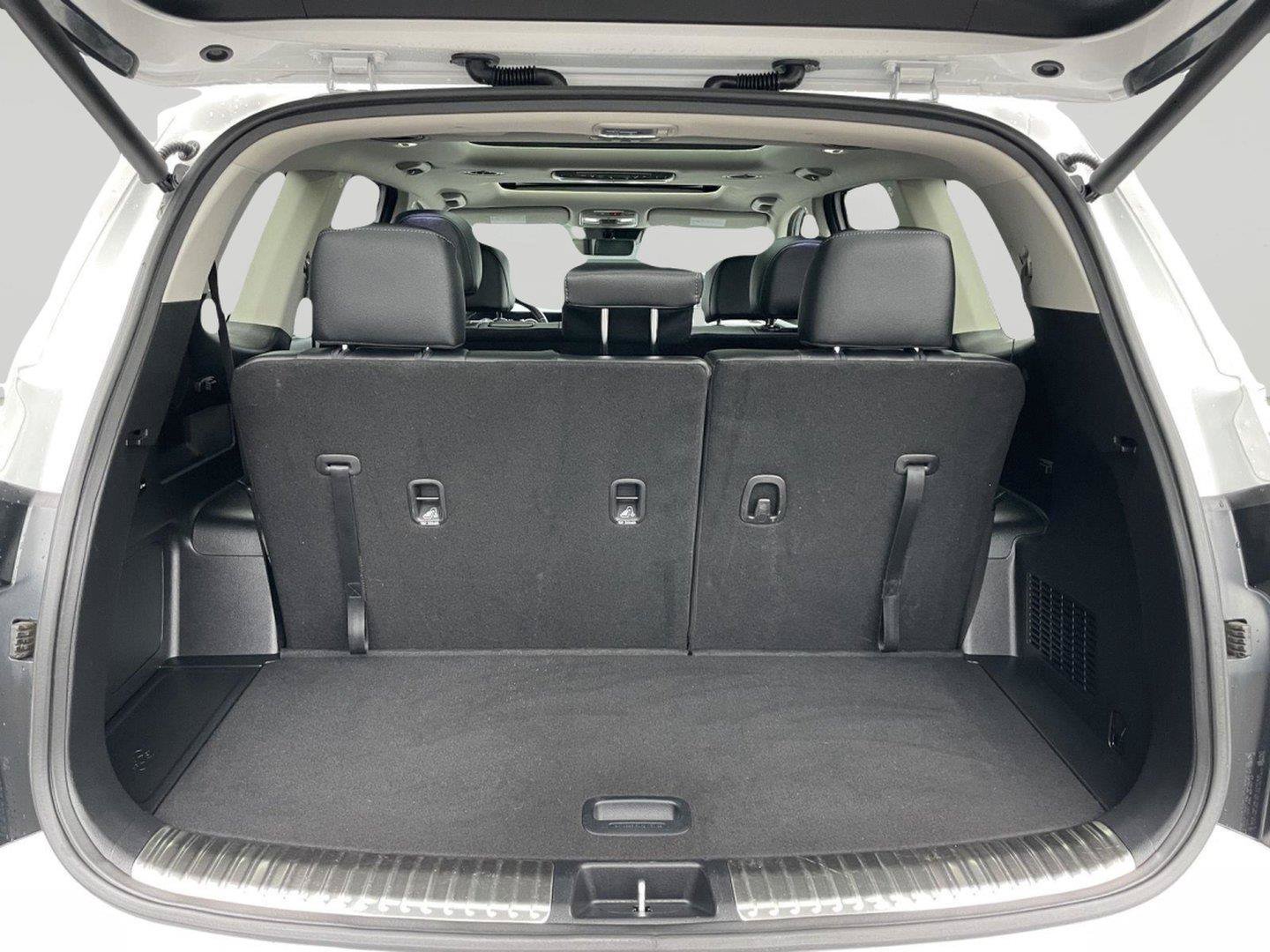 Used 2025 Kia Telluride SX AWD/4WD image 9