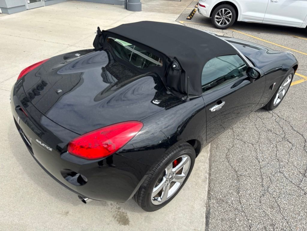 Used 2007 Pontiac Solstice Convertible w/ Premium Package RWD image 15