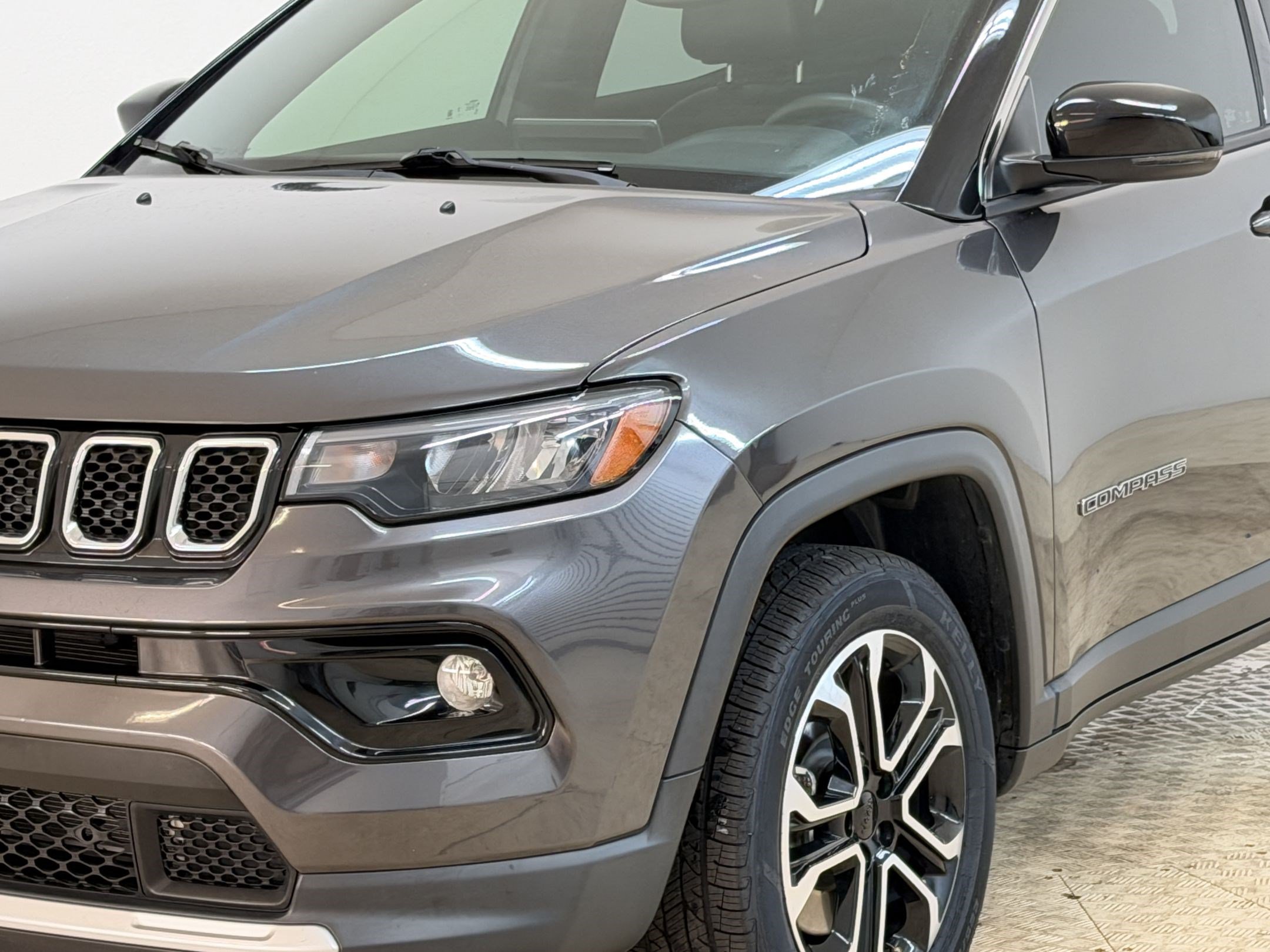 Used 2023 Jeep Compass Limited AWD/4WD image 26