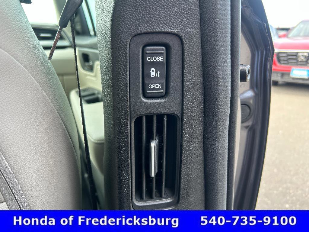 Certified 2026 Honda Odyssey EX-L image 31