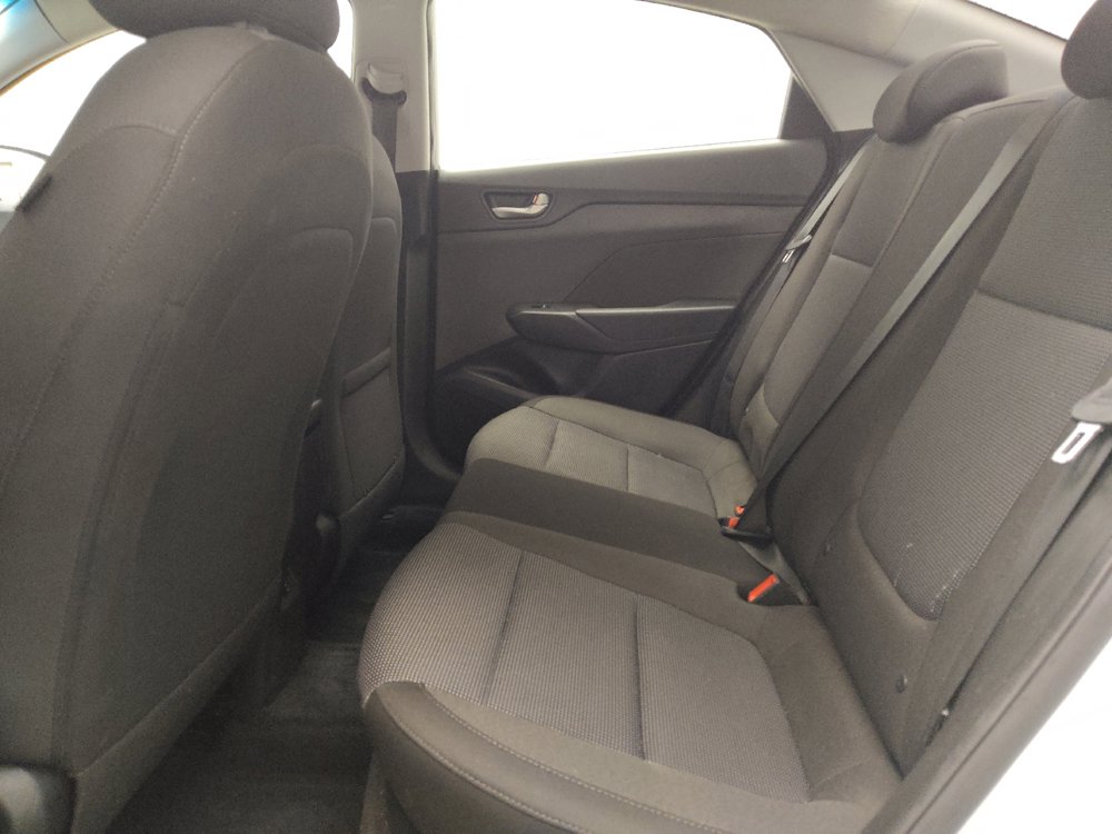 Used 2022 Hyundai Accent SEL FWD image 18
