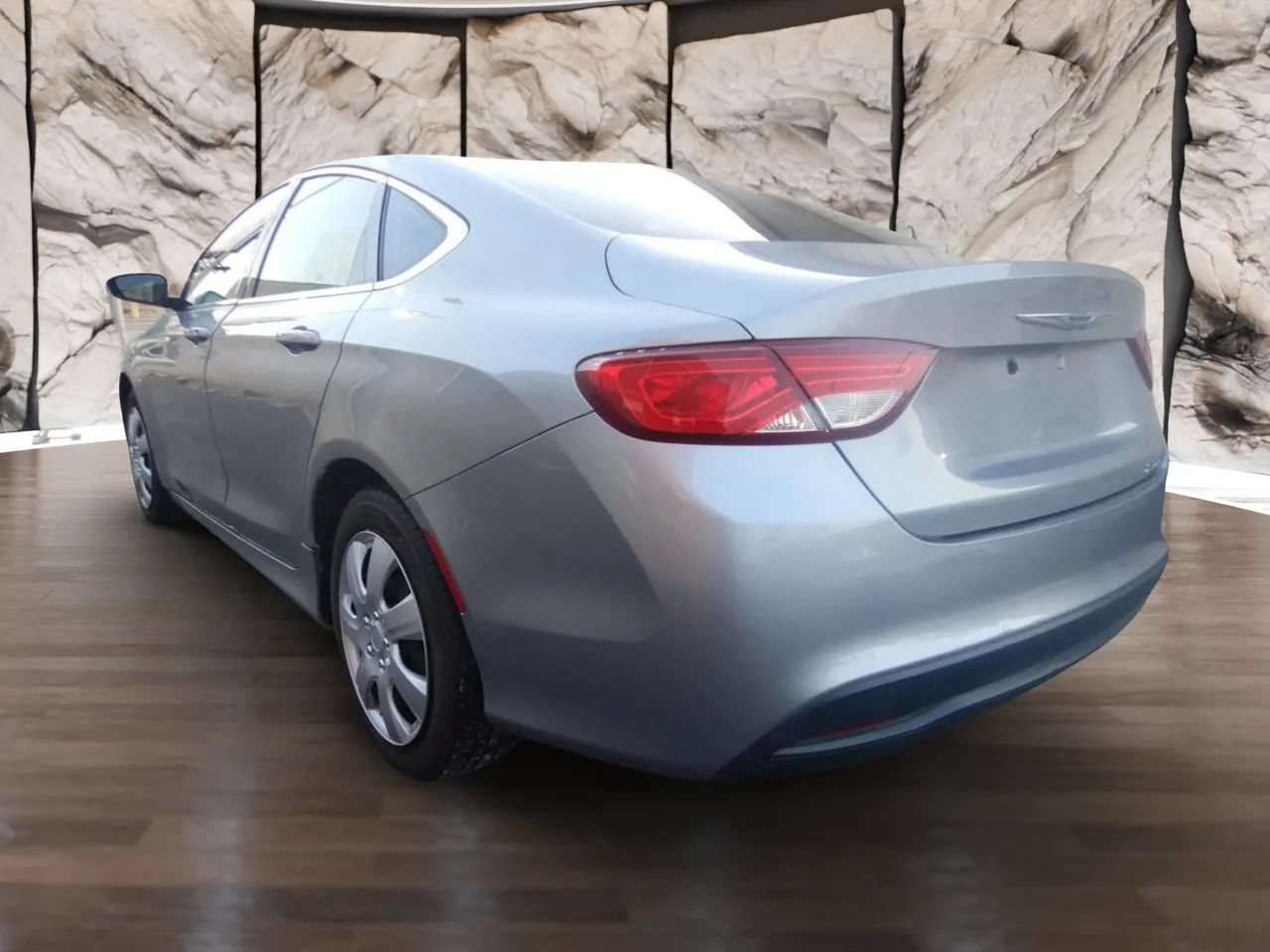 Used 2015 Chrysler 200 LX FWD image 7