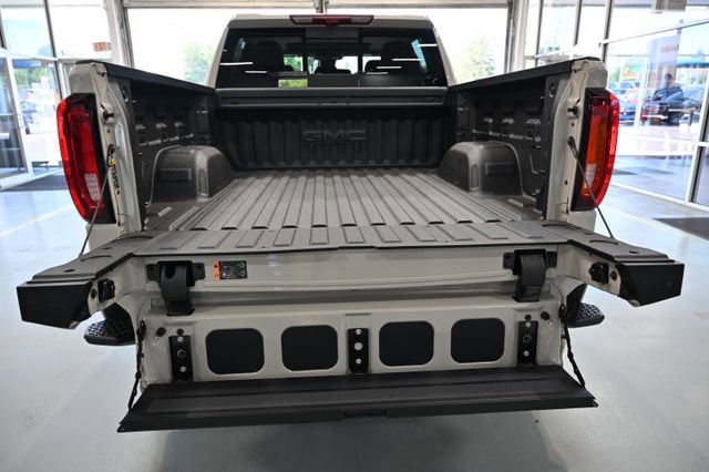 New 2026 GMC Sierra 1500 Denali AWD/4WD image 9