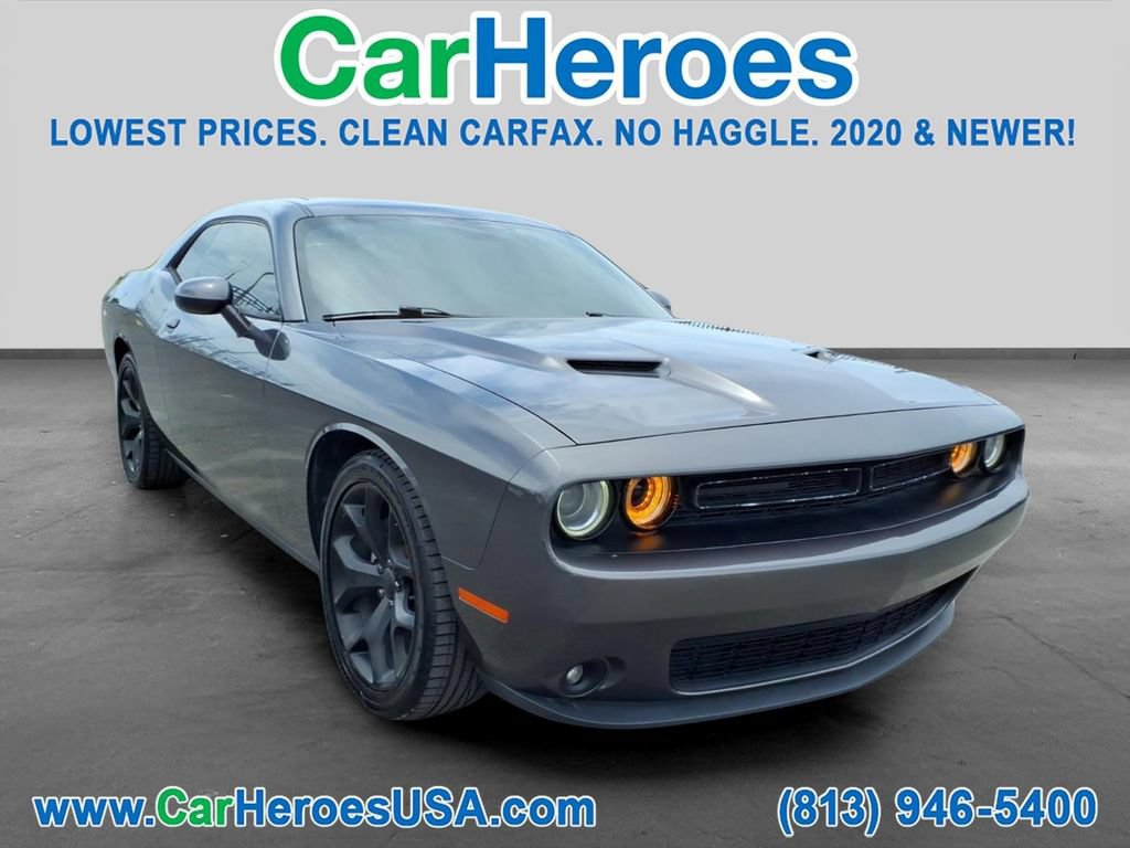 Used 2016 Dodge Challenger SXT Plus RWD image 1