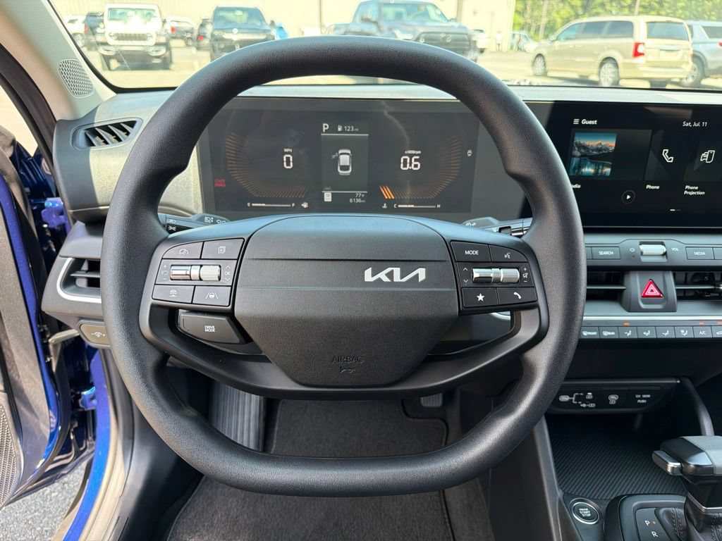 Certified 2025 Kia K4 FWD image 15